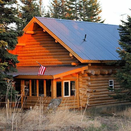 Wise Old Hunter Lodge Anchor Point Bagian luar foto